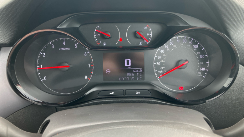 Vauxhall Crossland 1.2 SE 5dr Petrol Hatchback